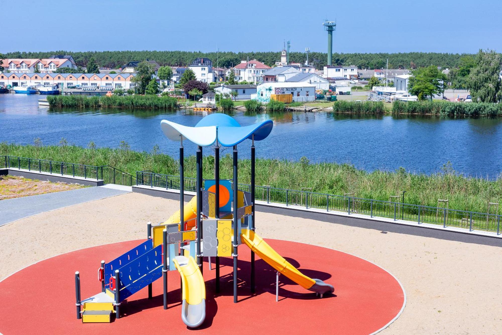 Apolonia Apartamenty I - Spa Dziwnów Esterno foto
